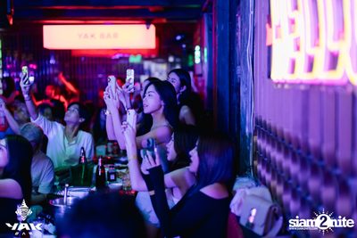 D Gerrard concert at Yak Bar — photo 77