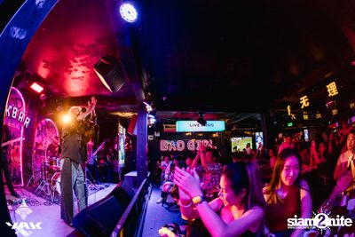 D Gerrard concert at Yak Bar — photo 84