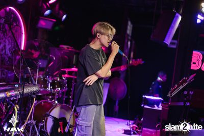 D Gerrard concert at Yak Bar — photo 117