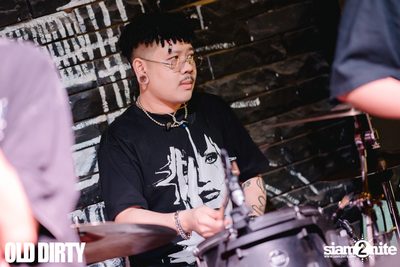 D Gerrard concert at Old Dirty — photo 11