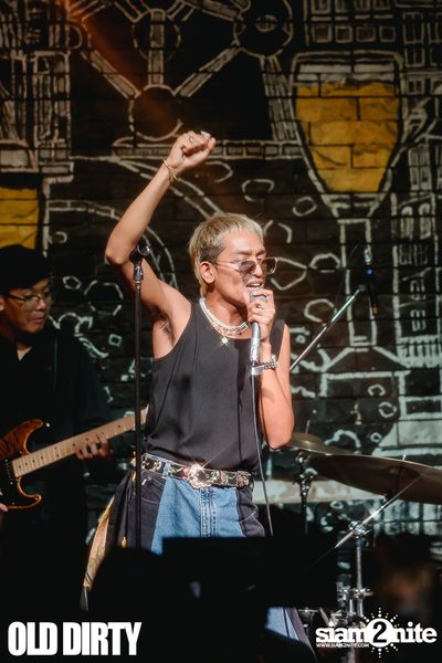 D Gerrard concert at Old Dirty — photo 101