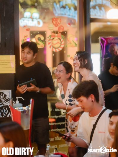 D Gerrard concert at Old Dirty — photo 115