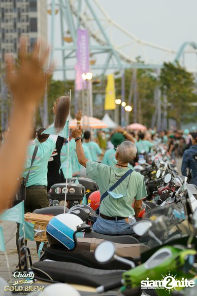 ภาพบรรยากาศงาน Viva La Vespa Festival & Caravan 2024 ที่ Wonderworld Extreme Park — photo 98