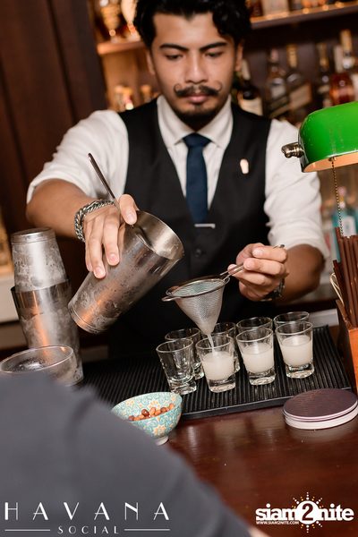 ภาพบรรยากาศงาน Sabor de Cu-ba Guest Shift Series | Ja'afar & Christopher from ATLAS Singapore ที่ Havana Social — photo 63