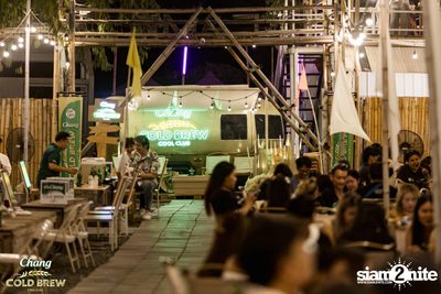 FREEHAND mini concert at Scout Food Camp Bangkhen — photo 18