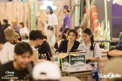 FREEHAND mini concert at Scout Food Camp Bangkhen — photo 44