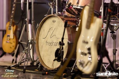 FREEHAND mini concert at Scout Food Camp Bangkhen — photo 62