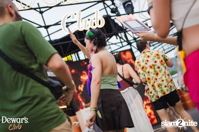 ภาพบรรยากาศงาน Dewar's presents S2O Songkran Music Festival 2024 ที่ Live Park Rama 9 — photo 24