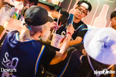 ภาพบรรยากาศงาน Dewar's presents S2O Songkran Music Festival 2024 ที่ Live Park Rama 9 — photo 77