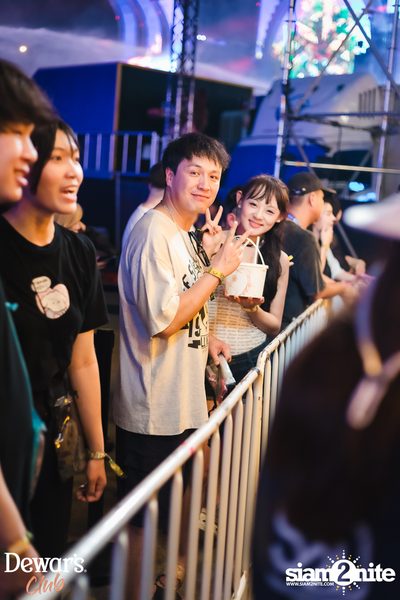 ภาพบรรยากาศงาน Dewar's presents S2O Songkran Music Festival 2024 ที่ Live Park Rama 9 — photo 102