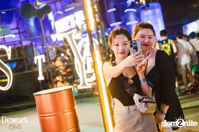 ภาพบรรยากาศงาน Dewar's presents S2O Songkran Music Festival 2024 ที่ Live Park Rama 9 — photo 141