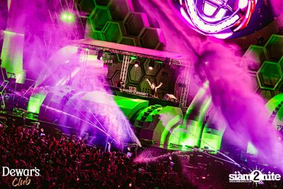 ภาพบรรยากาศงาน Dewar's presents S2O Songkran Music Festival 2024 ที่ Live Park Rama 9 — photo 174