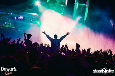 ภาพบรรยากาศงาน Dewar's presents S2O Songkran Music Festival 2024 ที่ Live Park Rama 9 — photo 207