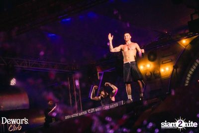 ภาพบรรยากาศงาน Dewar's presents S2O Songkran Music Festival 2024 ที่ Live Park Rama 9 — photo 220