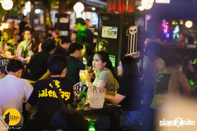 Joey Phuwasit Concert at Fullmoon Terrace & Bar  — photo 39