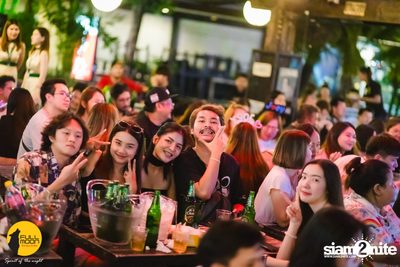 Joey Phuwasit Concert at Fullmoon Terrace & Bar  — photo 46