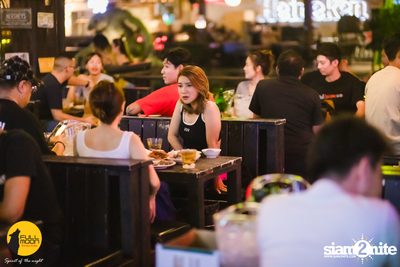 Joey Phuwasit Concert at Fullmoon Terrace & Bar  — photo 51