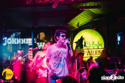 Joey Phuwasit Concert at Fullmoon Terrace & Bar  — photo 70