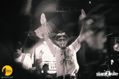 Joey Phuwasit Concert at Fullmoon Terrace & Bar  — photo 76