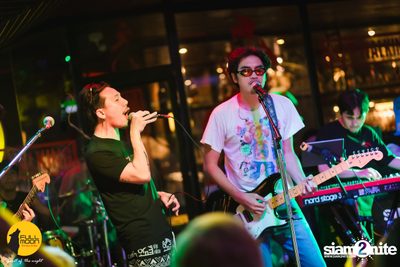 Joey Phuwasit Concert at Fullmoon Terrace & Bar  — photo 88