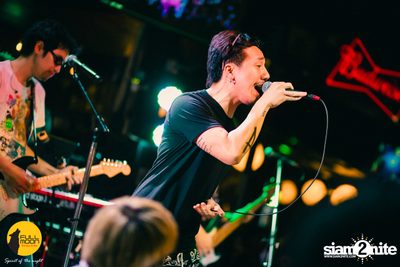 Joey Phuwasit Concert at Fullmoon Terrace & Bar  — photo 89