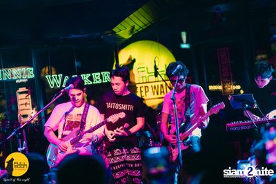 Joey Phuwasit Concert at Fullmoon Terrace & Bar  — photo 92