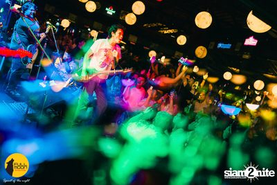 Joey Phuwasit Concert at Fullmoon Terrace & Bar  — photo 110