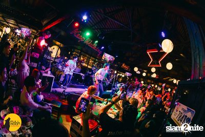 Joey Phuwasit Concert at Fullmoon Terrace & Bar  — photo 111