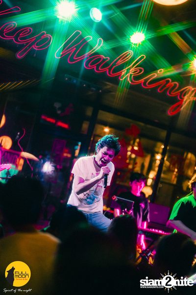 Joey Phuwasit Concert at Fullmoon Terrace & Bar  — photo 124