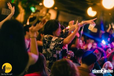 Joey Phuwasit Concert at Fullmoon Terrace & Bar  — photo 129