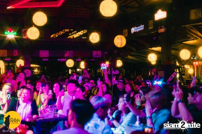 Joey Phuwasit Concert at Fullmoon Terrace & Bar  — photo 136