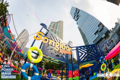 Songkran Mahanakhon ft. New Country at King Power Mahanakhon — photo 2