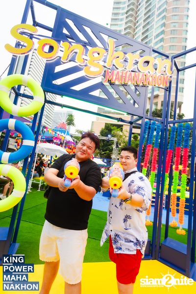 Songkran Mahanakhon ft. New Country at King Power Mahanakhon — photo 49