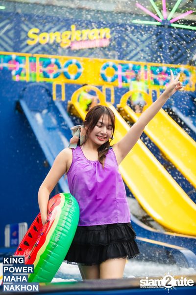 Songkran Mahanakhon ft. New Country at King Power Mahanakhon — photo 59