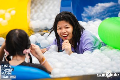 Songkran Mahanakhon ft. New Country at King Power Mahanakhon — photo 74