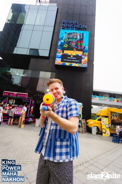 Songkran Mahanakhon ft. New Country at King Power Mahanakhon — photo 83