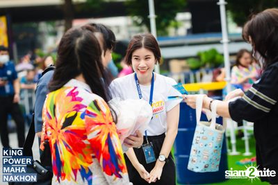 Songkran Mahanakhon ft. New Country at King Power Mahanakhon — photo 104