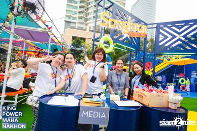 Songkran Mahanakhon ft. New Country at King Power Mahanakhon — photo 117