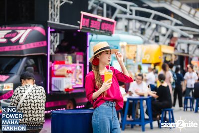 Songkran Mahanakhon ft. New Country at King Power Mahanakhon — photo 127