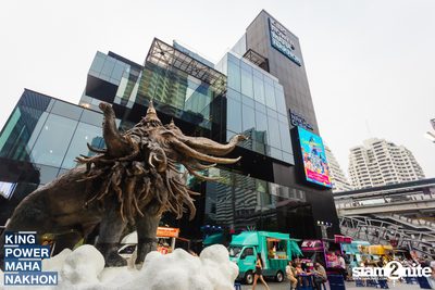 Songkran Mahanakhon ft. New Country at King Power Mahanakhon — photo 133