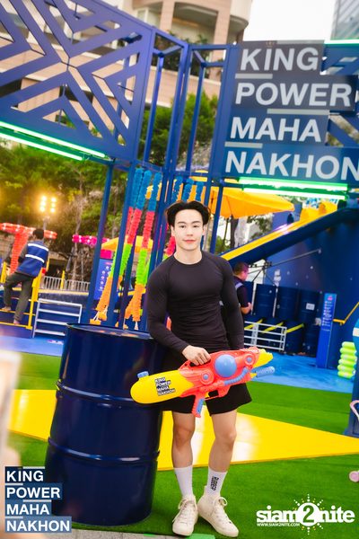 Songkran Mahanakhon ft. New Country at King Power Mahanakhon — photo 145