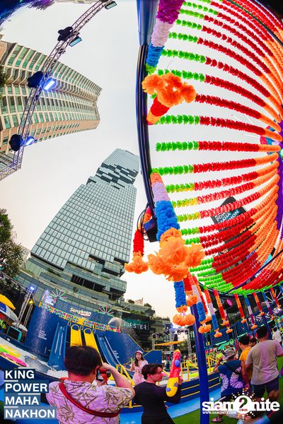 Songkran Mahanakhon ft. New Country at King Power Mahanakhon — photo 149