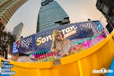 Songkran Mahanakhon ft. New Country at King Power Mahanakhon — photo 153