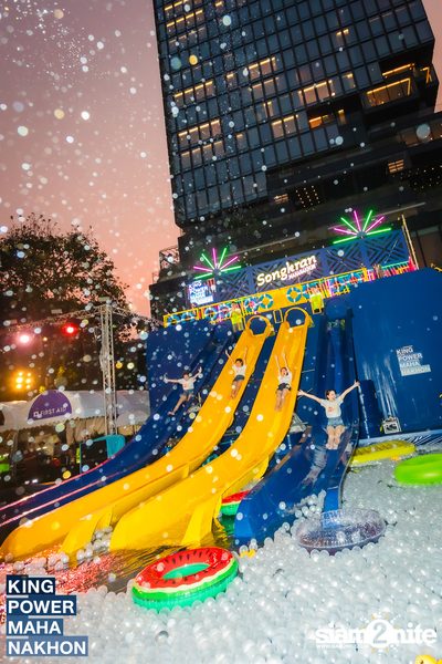 Songkran Mahanakhon ft. New Country at King Power Mahanakhon — photo 162