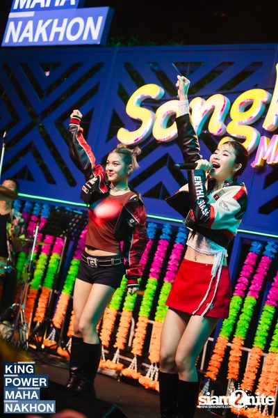 Songkran Mahanakhon ft. New Country at King Power Mahanakhon — photo 200