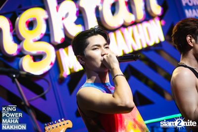 Songkran Mahanakhon ft. New Country at King Power Mahanakhon — photo 215