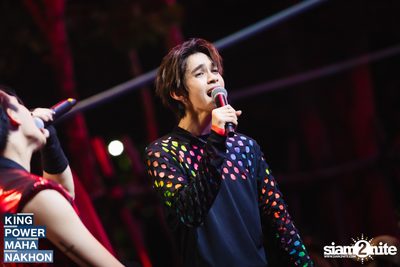 Songkran Mahanakhon ft. New Country at King Power Mahanakhon — photo 217