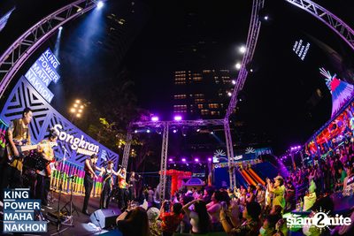 Songkran Mahanakhon ft. New Country at King Power Mahanakhon — photo 227