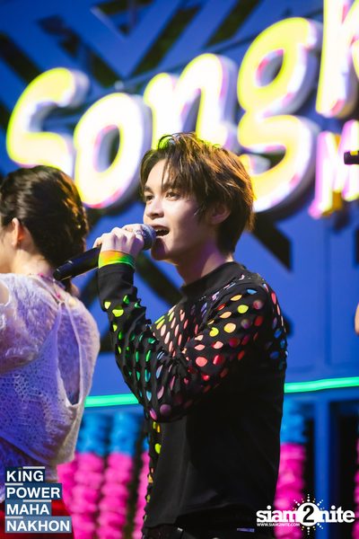 Songkran Mahanakhon ft. New Country at King Power Mahanakhon — photo 255