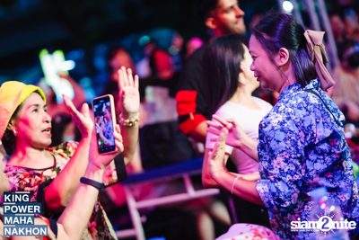 Songkran Mahanakhon ft. New Country at King Power Mahanakhon — photo 258